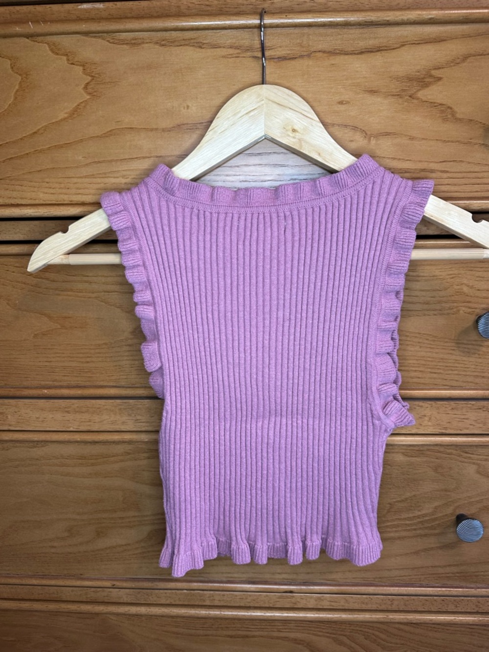Aéropostale Pink Ribbed Ruffle Button Crop Top Womens Medium Babydoll Dainty - Picture 2 of 6